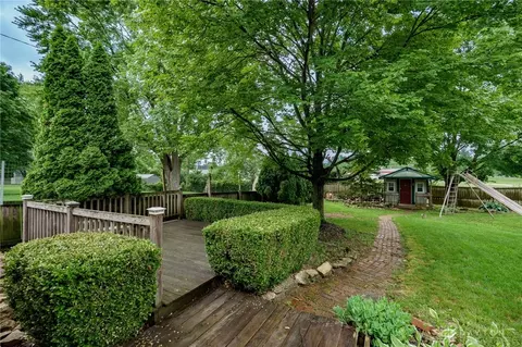 Exterior - 3046 Armen Ave, Kettering, OH 45432 photo 5 of 10