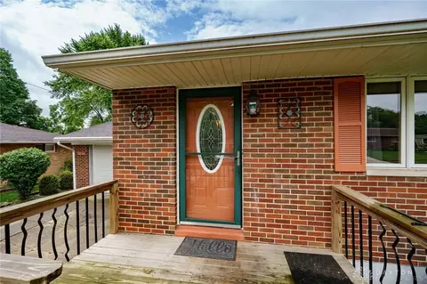 Exterior - 3046 Armen Ave, Kettering, OH 45432 photo 3 of 10