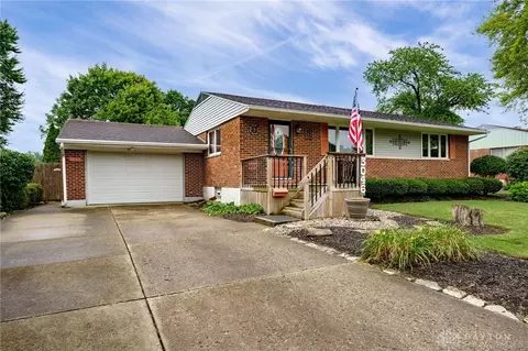 3046 Armen Ave, Kettering, OH 45432