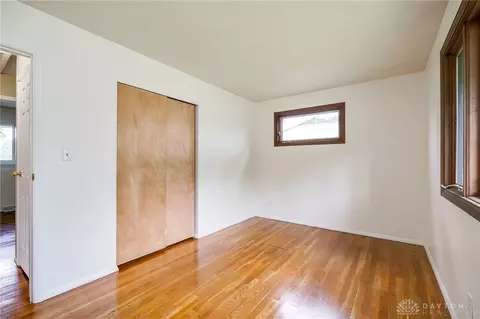 Bedroom - 3046 Armen Ave, Kettering, OH 45432 photo 2 of 7