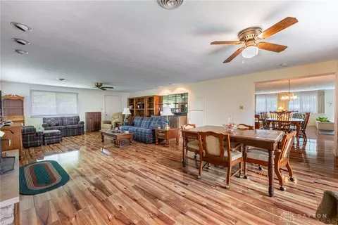 9131 Shawhan Dr, Centerville, OH 45458 photo 3