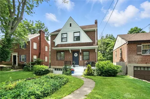 Exterior - 2967 Mapleleaf Ave, Cincinnati, OH 45212 photo 2 of 8