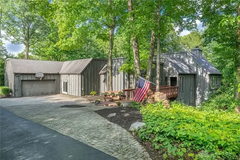 1839 Quail Hollow Rd, Washington Township, OH 45459