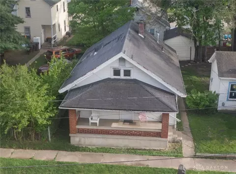 2107 Woodlawn Ave, Middletown, OH 45044