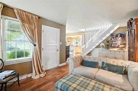25 Triangle Ave, Oakwood, OH 45419 photo 9