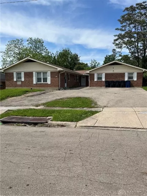 4051 Crest Dr, Dayton, OH 45416
