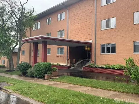 540 Heather Apt 7 Dr, Dayton, OH 45405