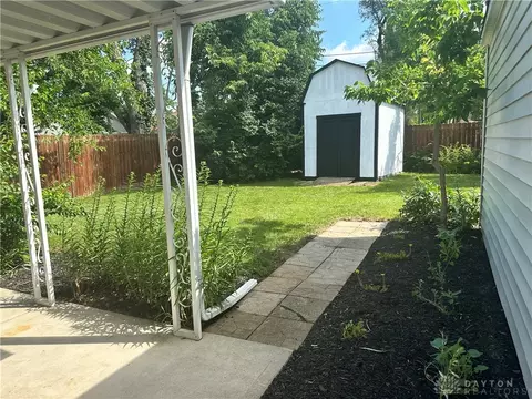 1111 Long St, Troy, OH 45373 photo 22