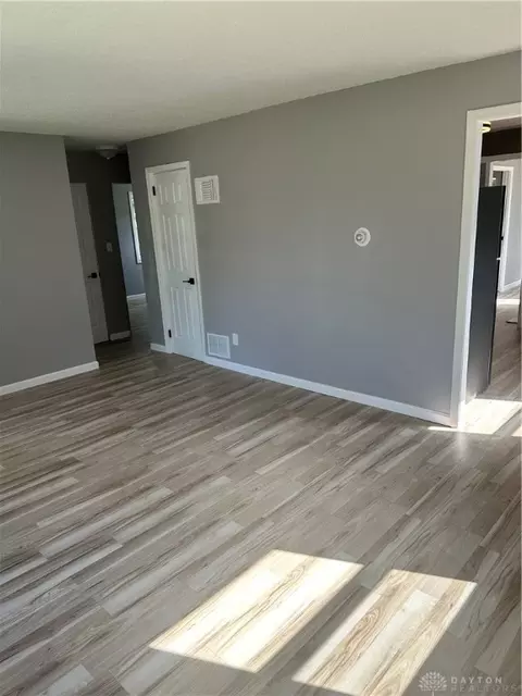 1111 Long St, Troy, OH 45373 photo 6