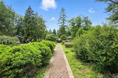 4540 Twilight Hill Dr, Kettering, OH 45429 photo 48