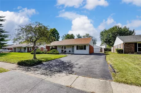 106 Mark Ct, Germantown, OH 45327