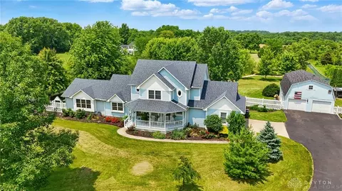 3244 N Shoemaker Rd, Lebanon, OH 45036
