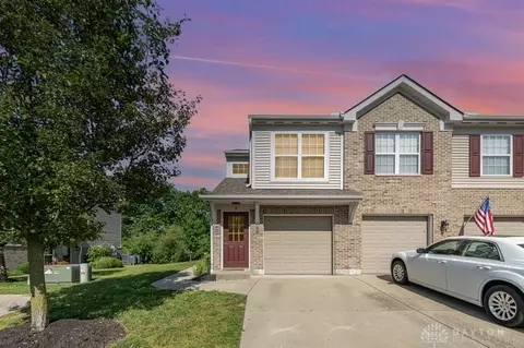 1547 Weatherstone Cir, Monroe, OH 45050