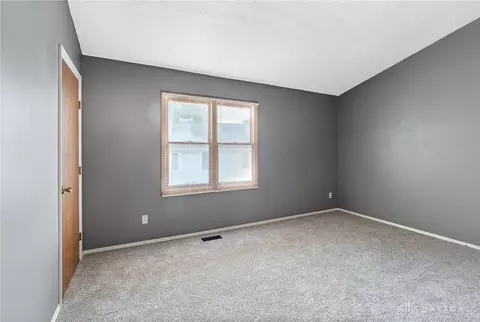 3163 Gracemore Ave, Dayton, OH 45420 photo 24
