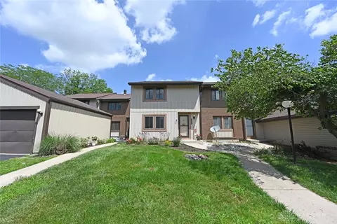 6004 Cinnamon Tree Ct, Englewood, OH 45322