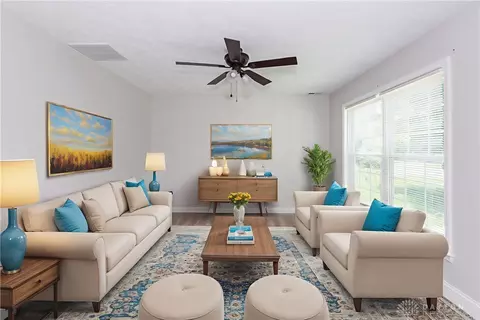 Living - 1129 Eureka Dr, Kettering, OH 45419 photo 6 of 8