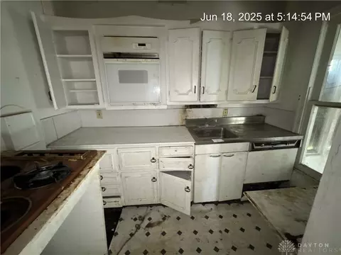 542 N Main St, Ada, OH 45810 photo 7