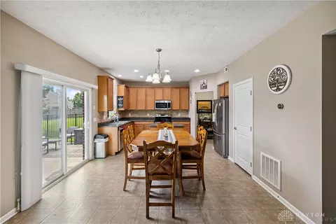 1639 S Branch Rd, Centerville, OH 45458 photo 10