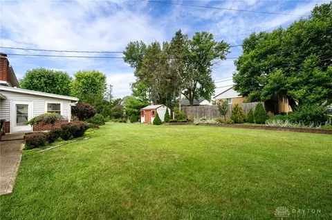 Exterior - 1109 Carlo Dr, Kettering, OH 45429 photo 4 of 12