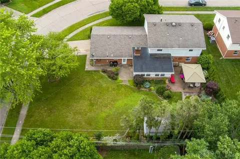 View/Area - 1109 Carlo Dr, Kettering, OH 45429 photo 6 of 12