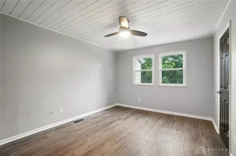 8052 Timberlodge Trl, Centerville, OH 45458 photo 37