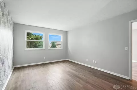 8052 Timberlodge Trl, Centerville, OH 45458 photo 30