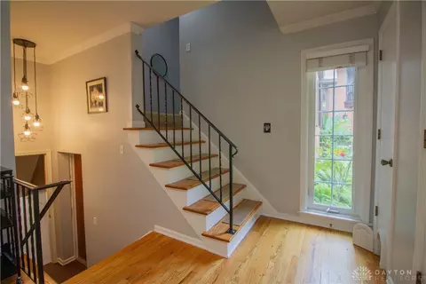 Entry Way - 101 Blue Gate Cir #1, Dayton, OH 45429 photo 2 of 3