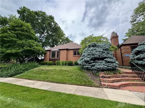 Exterior - 101 Blue Gate Cir #1, Dayton, OH 45429 photo 3 of 9