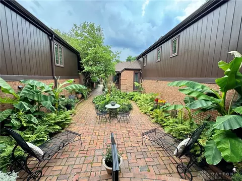 Exterior - 101 Blue Gate Cir #1, Dayton, OH 45429 photo 9 of 9