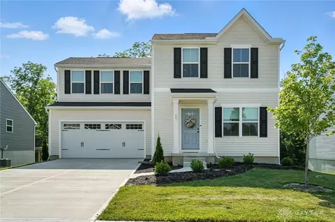 55 Spicewood Dr, Amelia, OH 45102