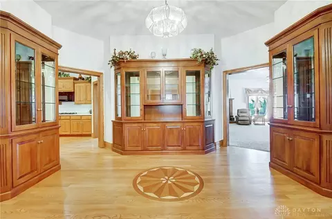 Entry Way - 507 Shawhan Rd, Morrow, OH 45152 photo 2 of 6