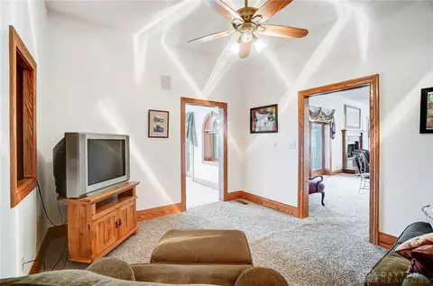 Entry Way - 507 Shawhan Rd, Morrow, OH 45152 photo 5 of 6