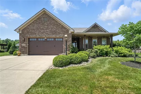 9425 Avingnon Way, Dayton, OH 45458