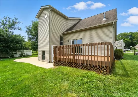 Exterior - 2765 Silver Maple Ct, Troy, OH 45373 photo 8 of 12
