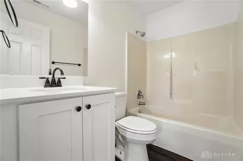 Bath - 2765 Silver Maple Ct, Troy, OH 45373 photo 7 of 7