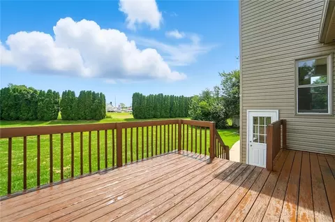Exterior - 2765 Silver Maple Ct, Troy, OH 45373 photo 10 of 12