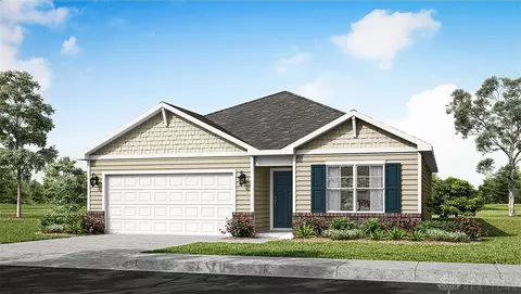 205 Lightfoot Ct, New Carlisle, OH 45344