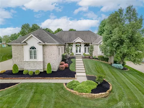 79 Carnoustie Ln, Springboro, OH 45066