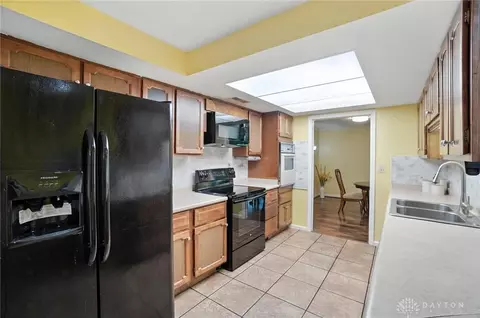 7339 Mohawk Trail Rd, Dayton, OH 45459 photo 8
