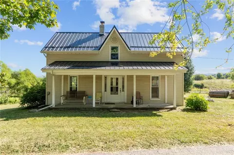948 Mount Olive Rd, Greenfield, OH 45123