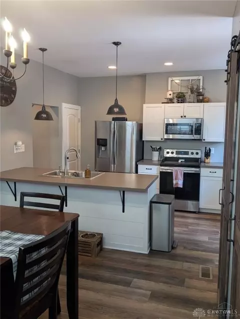 Kitchen - 309 Mcclelland Ave, Cincinnati, OH 45217 photo 5 of 5