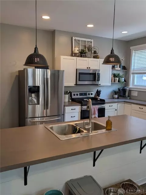Kitchen - 309 Mcclelland Ave, Cincinnati, OH 45217 photo 1 of 5