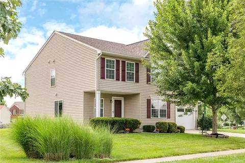 2771 Oak Trace Ct, Beavercreek, OH 45431