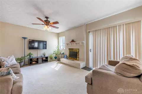 8919 Ripple Way, Maineville, OH 45039 photo 2