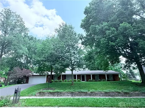 5918 Hithergreen Dr, Dayton, OH 45429