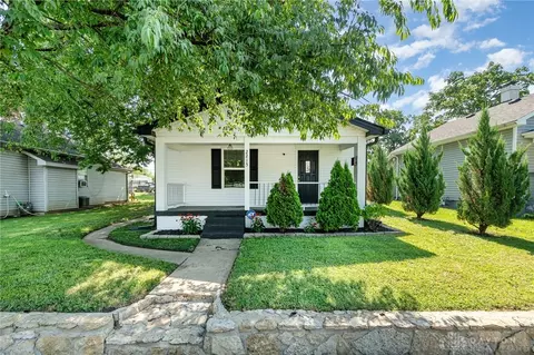 2215 Pearl St, Middletown, OH 45044