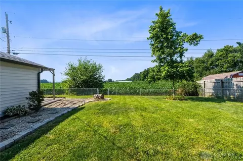 2011 Gerald Dr, Springfield, OH 45505 photo 22
