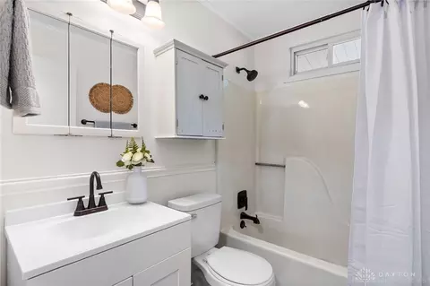 2011 Gerald Dr, Springfield, OH 45505 photo 12