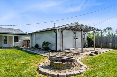 2011 Gerald Dr, Springfield, OH 45505 photo 24
