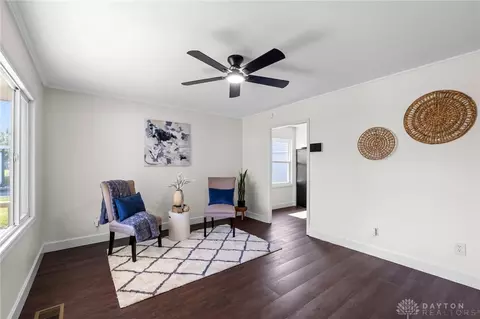 2011 Gerald Dr, Springfield, OH 45505 photo 4